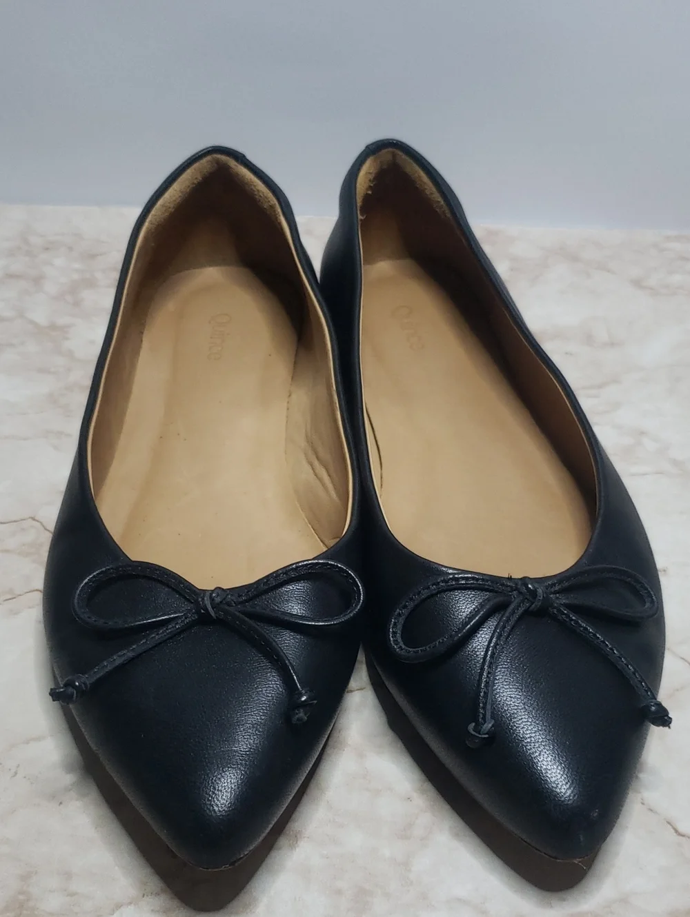 Quince Women's Black Pointed Ballet Flats with Bow Size 8